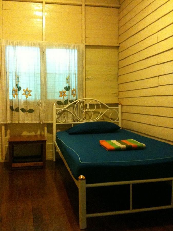 Bangkok House Phra Nakon Exterior photo